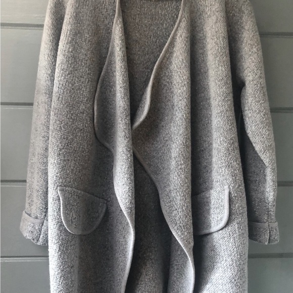Grey Warm long sleeve open front sweater or sweater coat, size XL GUC - Picture 3 of 13